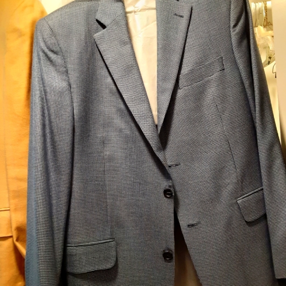 Men plead suit jacket